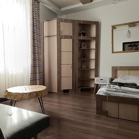Apartments Zefir Lvov Exteriér fotografie